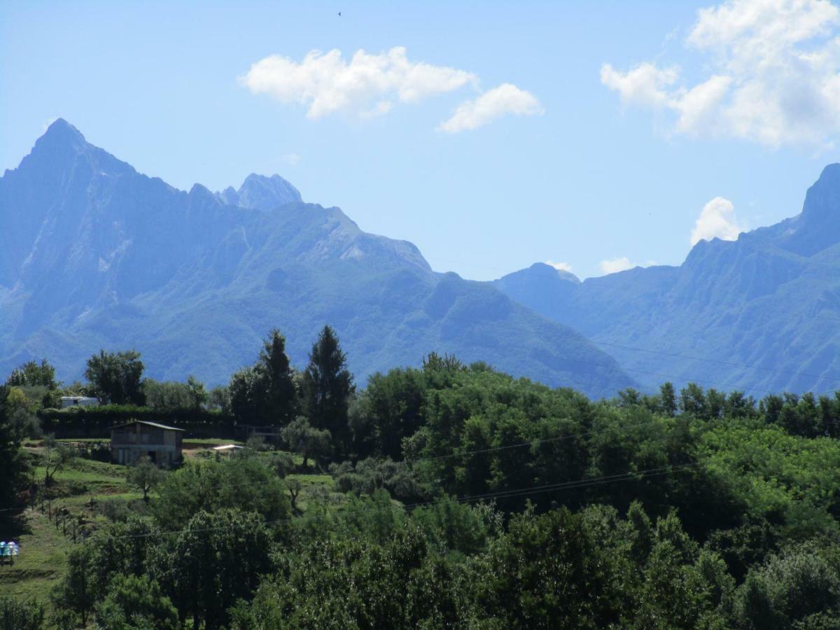 Podere La Piana Fivizzano Exterior photo